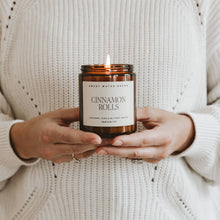Load image into Gallery viewer, CINNAMON ROLLS SOY CANDLE