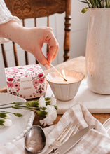 Load image into Gallery viewer, AMORE REUSABLE CANDLE