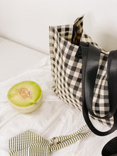 Load image into Gallery viewer, SIMPSON TOTE BAG