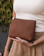 Load image into Gallery viewer, THE EVERYDAY POUCH