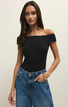 Load image into Gallery viewer, SECOND SKIN OFF SHOULDER TOP