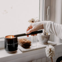 Load image into Gallery viewer, RECHARGEABLE ELECTRIC LIGHTER
