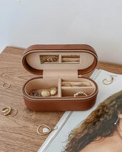 Load image into Gallery viewer, CHARLEE JEWELRY BOX