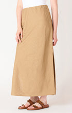 Load image into Gallery viewer, CAMEL LINEN SKIRT
