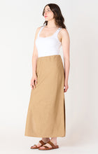 Load image into Gallery viewer, CAMEL LINEN SKIRT
