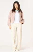 Load image into Gallery viewer, ABBY QUILTED JACKET
