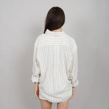 Load image into Gallery viewer, ROVE BUTTON UP
