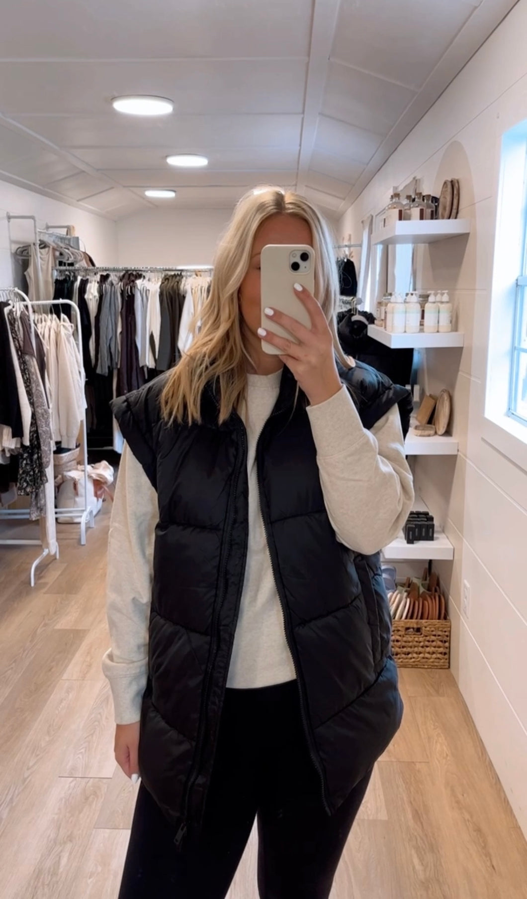 ASH PUFFER VEST