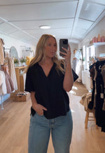 Load image into Gallery viewer, SICILY SHORT SLEEVE TOP
