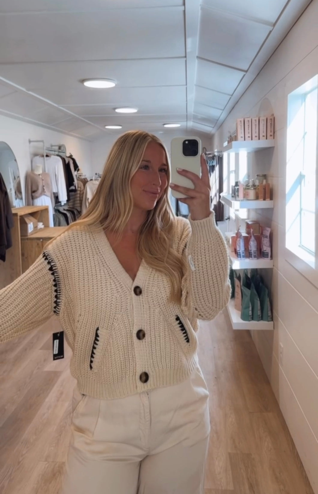 SWISS CARDIGAN