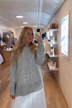 Load image into Gallery viewer, ASHER KNIT
