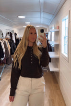 Load image into Gallery viewer, JAXY KNIT
