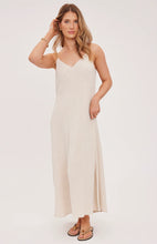 Load image into Gallery viewer, VIRGINIA LINEN DRESS
