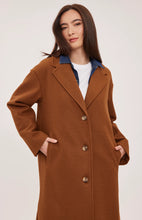 Load image into Gallery viewer, AGATHA COAT
