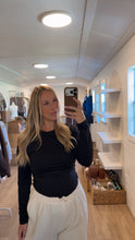 Load image into Gallery viewer, RANDI LONG SLEEVE TOP
