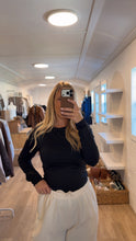 Load image into Gallery viewer, RANDI LONG SLEEVE TOP
