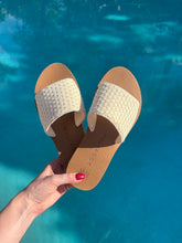 Load image into Gallery viewer, ELLIE II HAMPTON SANDAL
