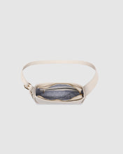 Load image into Gallery viewer, IVY SHOULDER BAG
