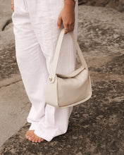 Load image into Gallery viewer, MADDIE SHOULDER BAG
