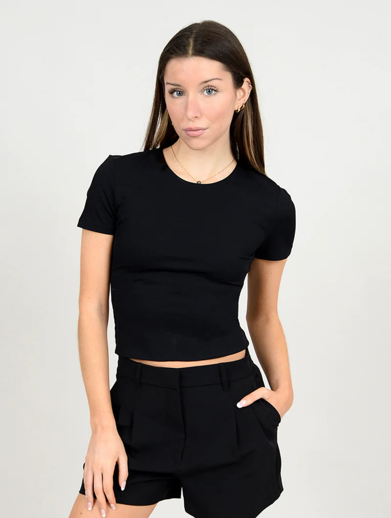 ROXI CREW NECK TSHIRT - BLACK