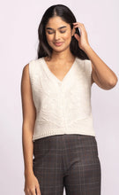 Load image into Gallery viewer, SEVILLA VEST
