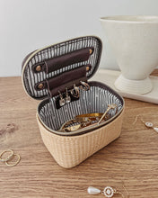 Load image into Gallery viewer, TRUDY JEWELRY BOX
