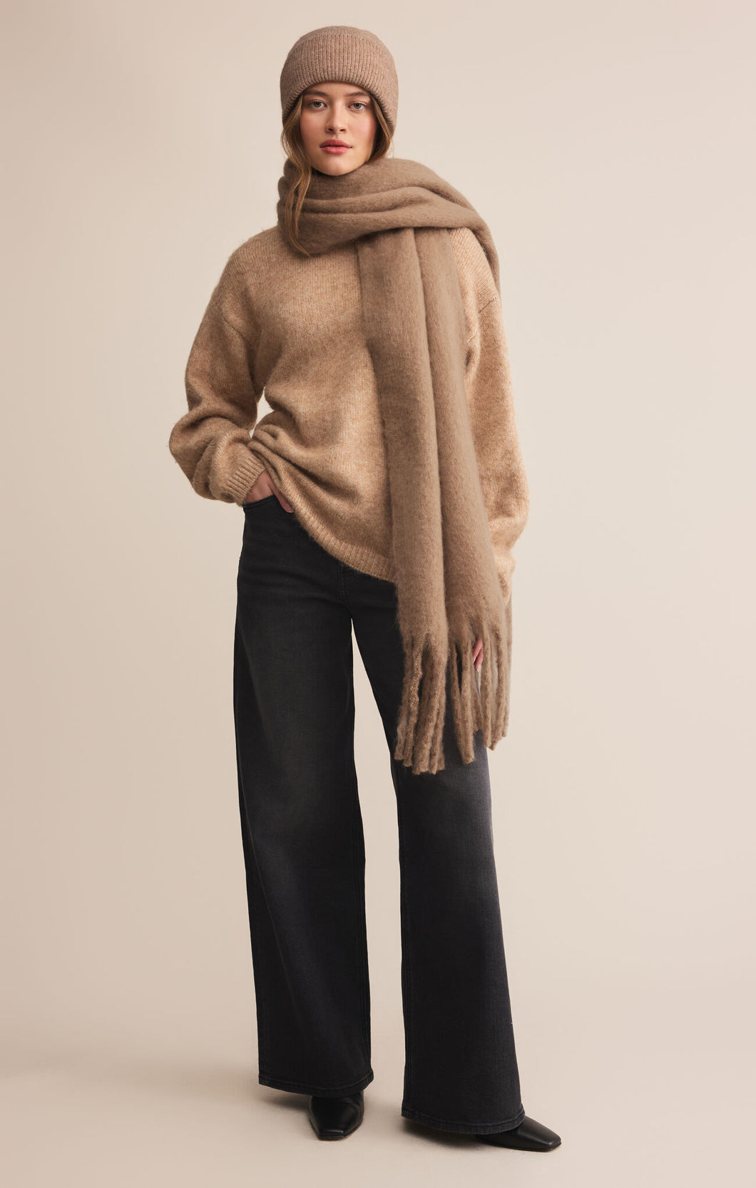 SHOW ME THE WAY SCARF