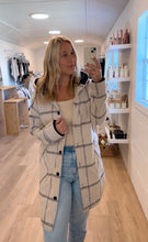 Load image into Gallery viewer, ABBY HOODED COAT
