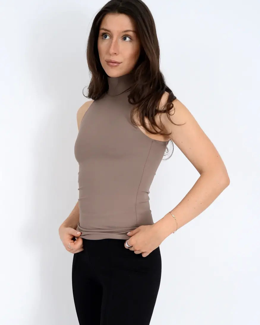 MIKA MOCKNECK TANK