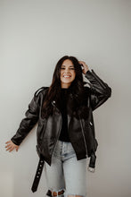 Load image into Gallery viewer, OVERSIZED FAUX LEATHER JACKET
