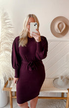 Load image into Gallery viewer, JESS KNIT DRESS BURGUNDY
