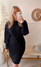 Load image into Gallery viewer, JESS KNIT DRESS BLACK
